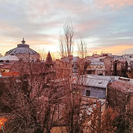 Bright Loft With Athenaeum View Apartment Bukarest